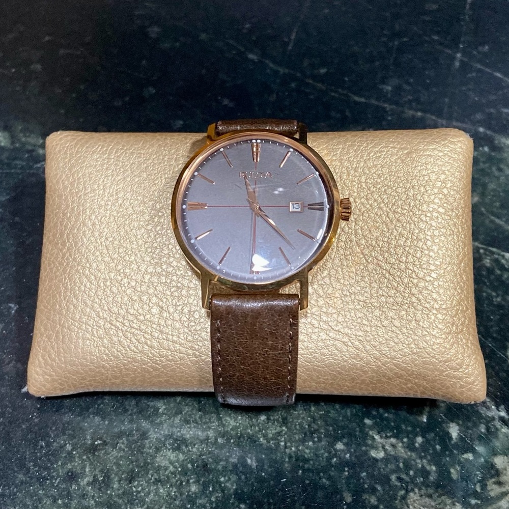 Bulova Classic Quartz Mens Watch
